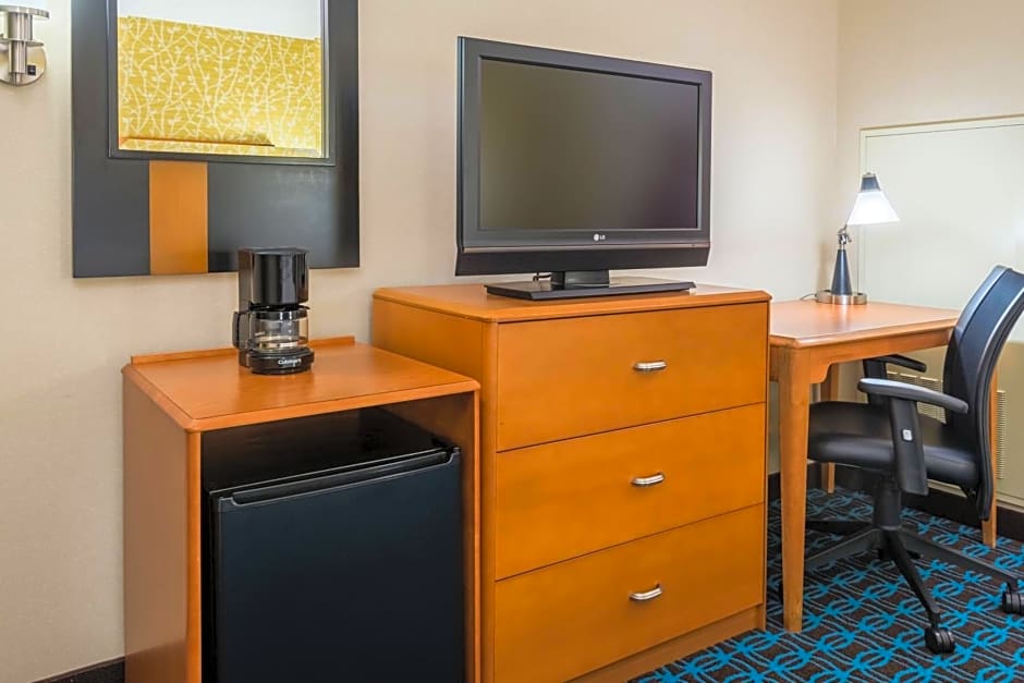 Fairfield Inn & Suites by Marriott Buffalo Airport