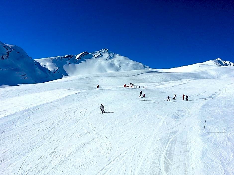 Azureva Les Karellis - Skipass Inclus!