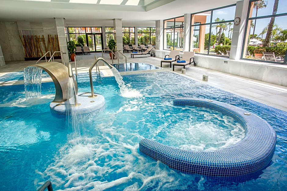 Hipotels Barrosa Palace