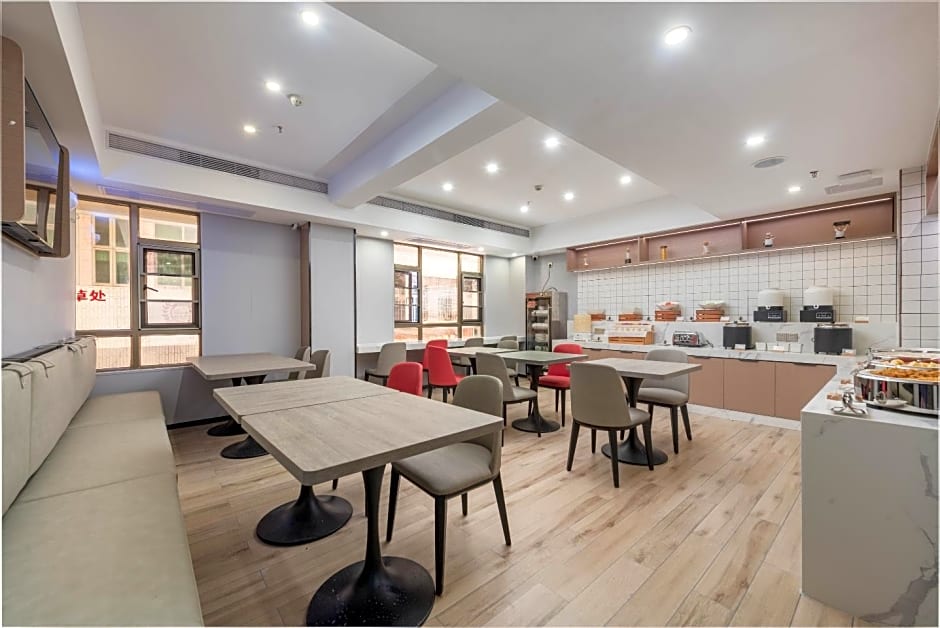 Borrman Hotel Zhanjiang Jinshawan Chikan Republic of China Style Street