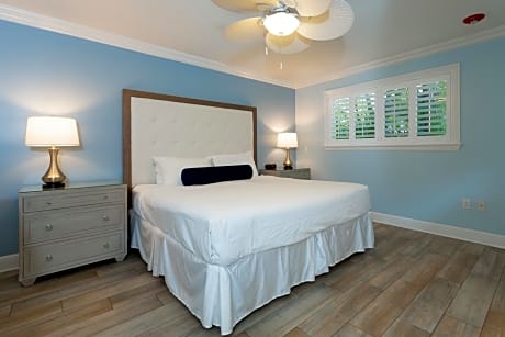 ADA Accessible One-Bedroom Suite