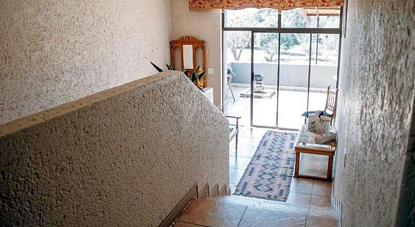 White Linen Guesthouse