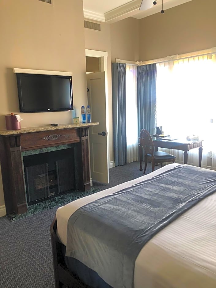 Horton Grand Hotel