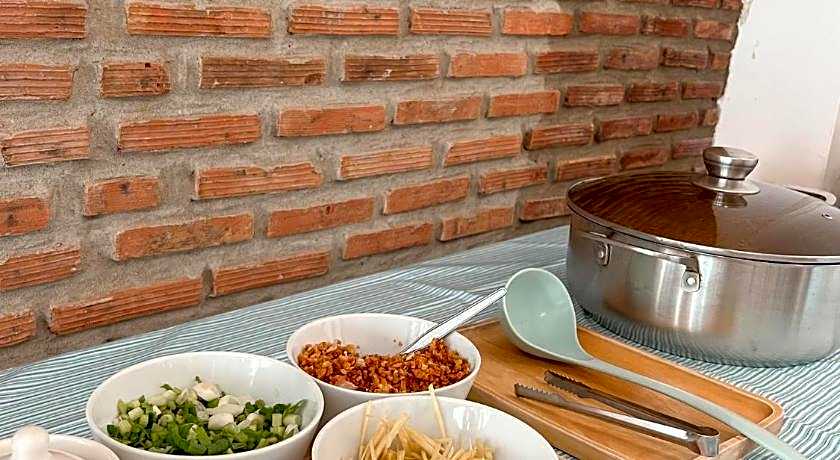 Baancaptainhook pool kohlarn