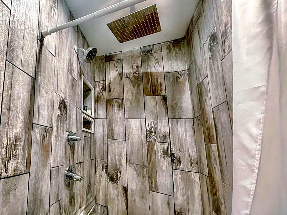 Penn Lodge Hotel & Suites Philadelphia - Bensalem