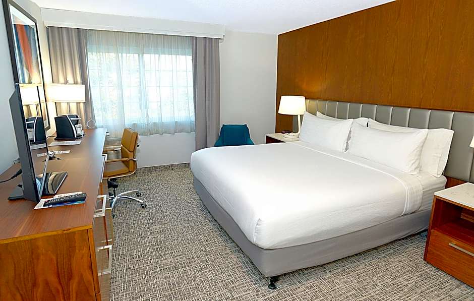 Holiday Inn & Suites San Mateo - SFO By IHG