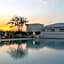 Classic Kameo Hotel and Serviced Apartments Sriracha