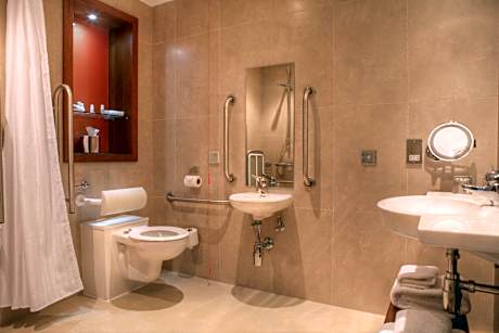 Standard King Room - Accessible