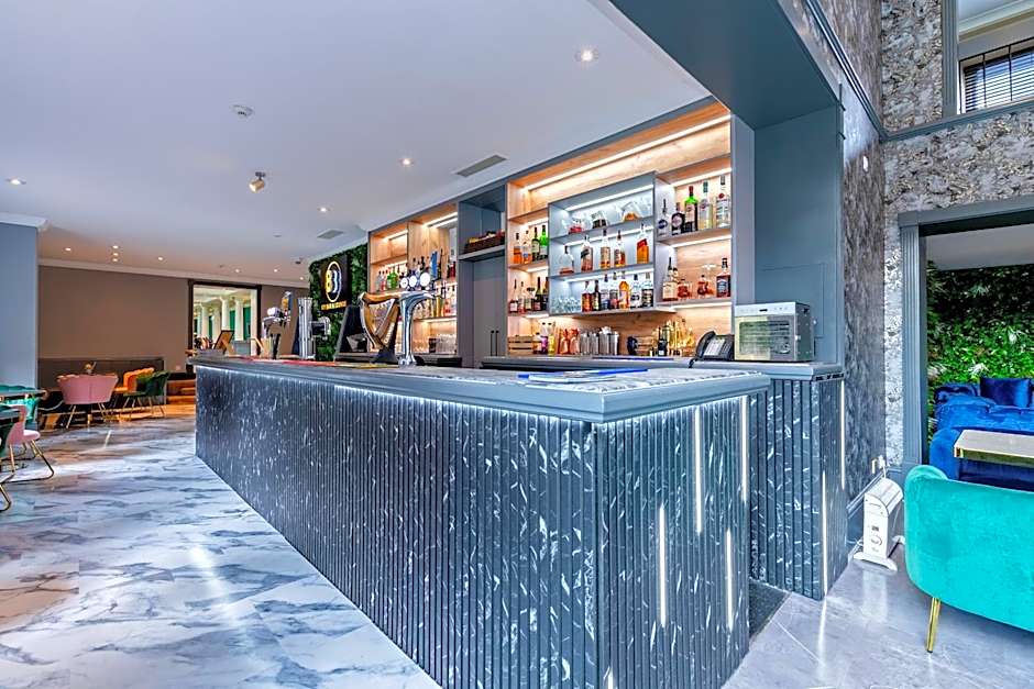 Winchester Wessex Hotel by Sunday