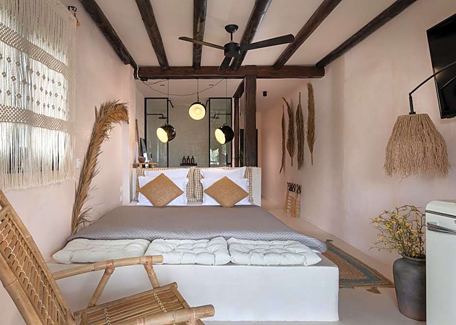 Kynthia Hotel - Adults Only