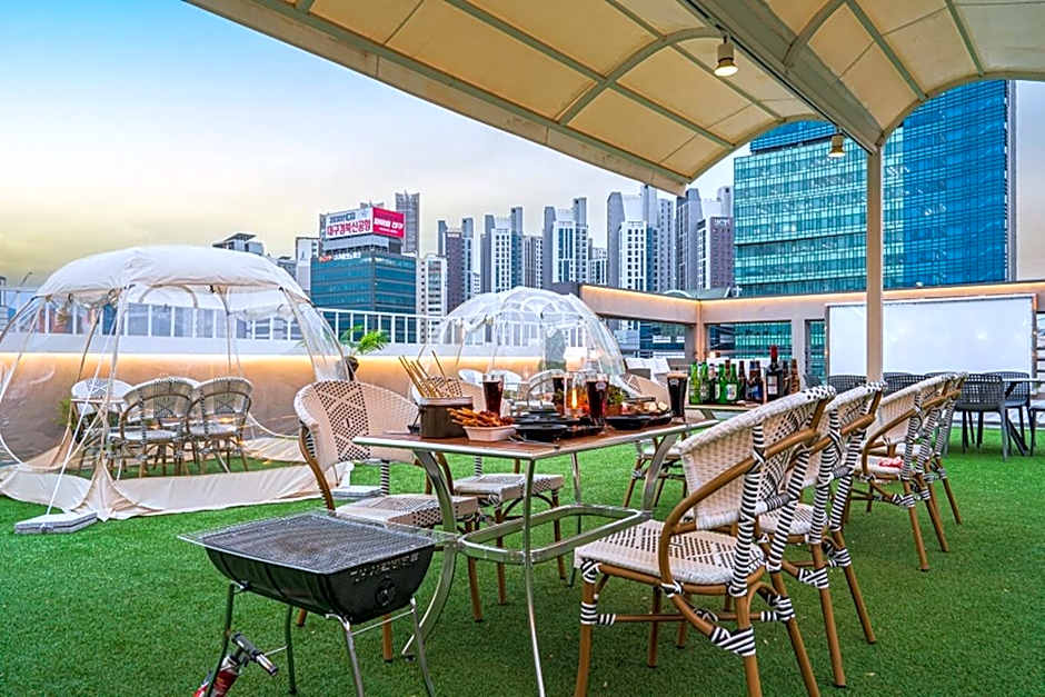 Dongdaegu Station Eastern Hotel