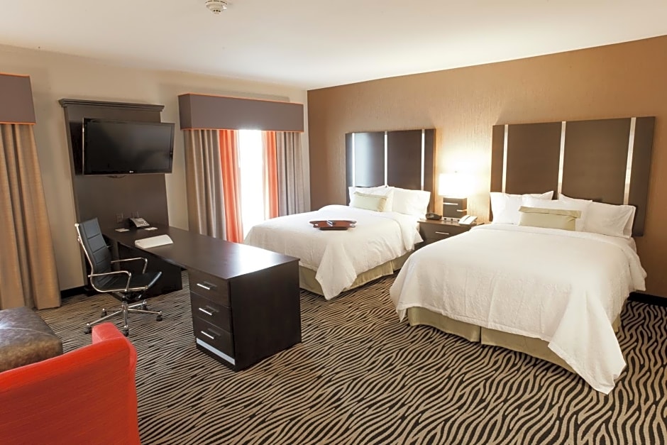 Hampton Inn and Suites Tulsa Central