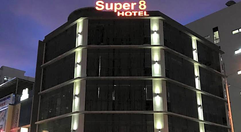 Super 8 Hotel @ Bayan Baru
