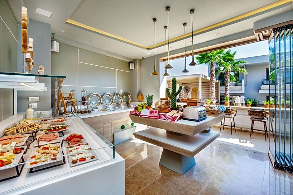 Pefki Deluxe Residences