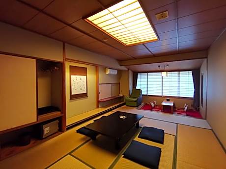 Japanese-Style Room