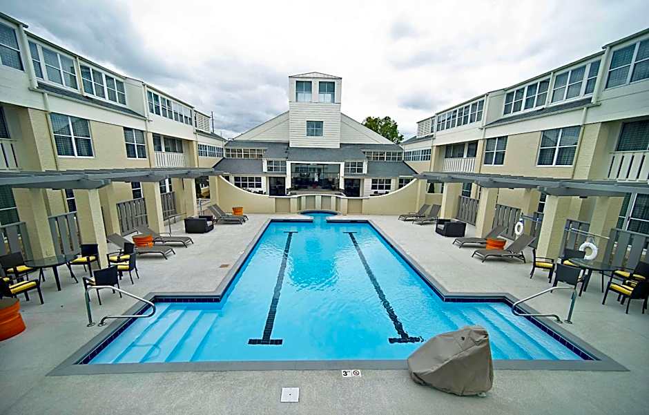 DoubleTree Suites by Hilton Hotel Huntsville South