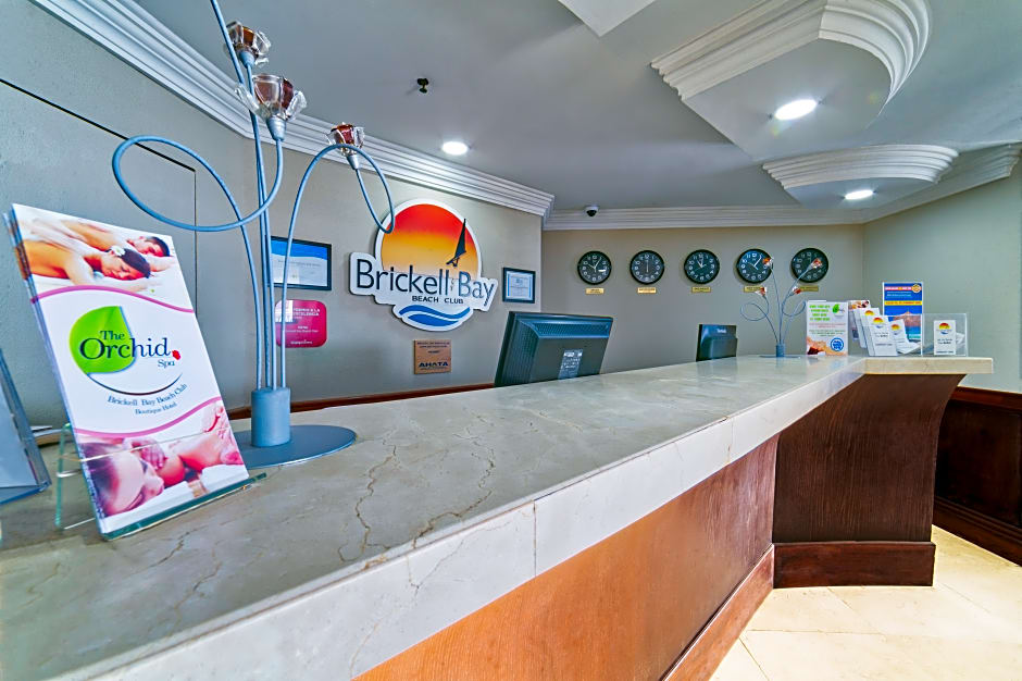 TRYP by Wyndham Aruba Adults Only Hotel