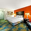La Quinta Inn & Suites by Wyndham Mansfield, Oh