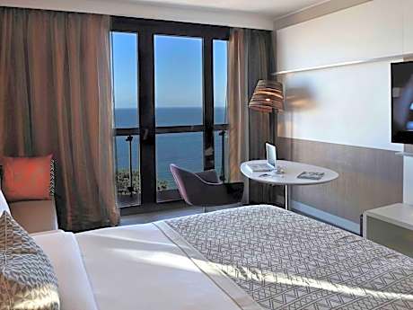 Superior King Room with Sea View