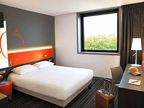 Standard One Double Bed