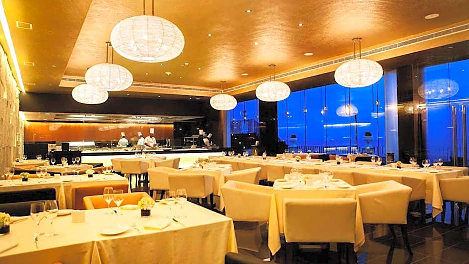 The Ocean Colombo Hotel