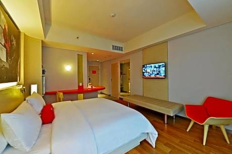 Harris Room with Breakfast for 1 person