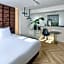 Boutique Hotel DARQ