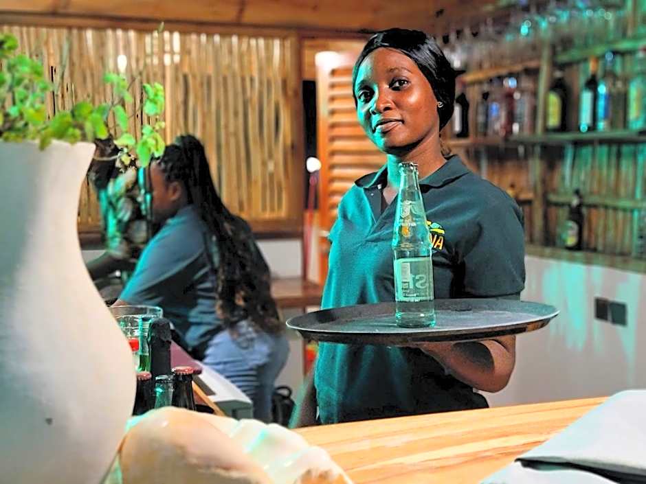 Aluna Beach Apartments