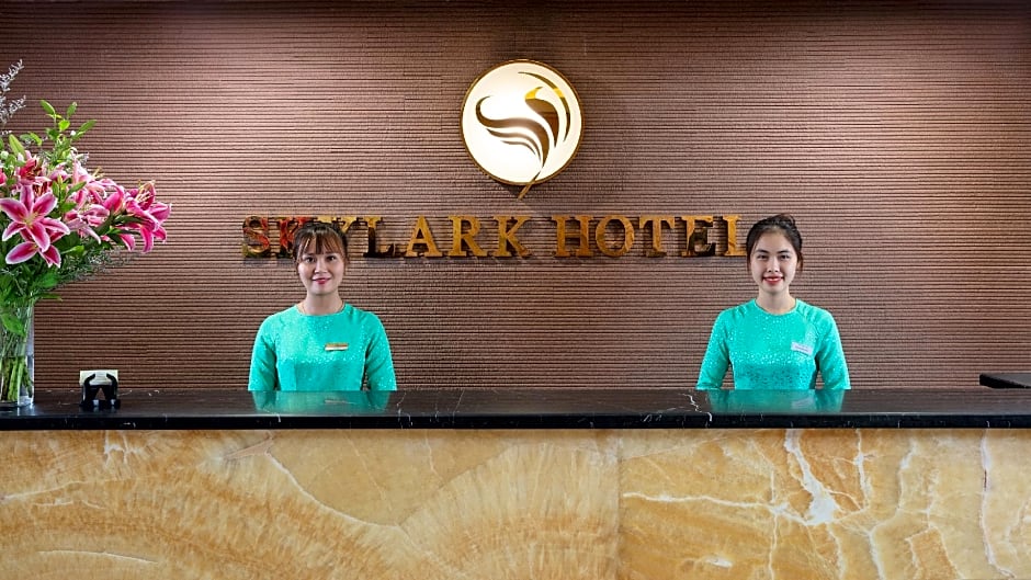 Skylark Hotel