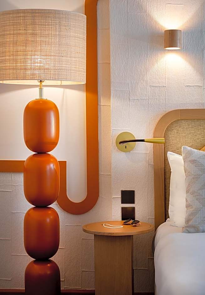 Hotel Monna Lisa Champs Elysees