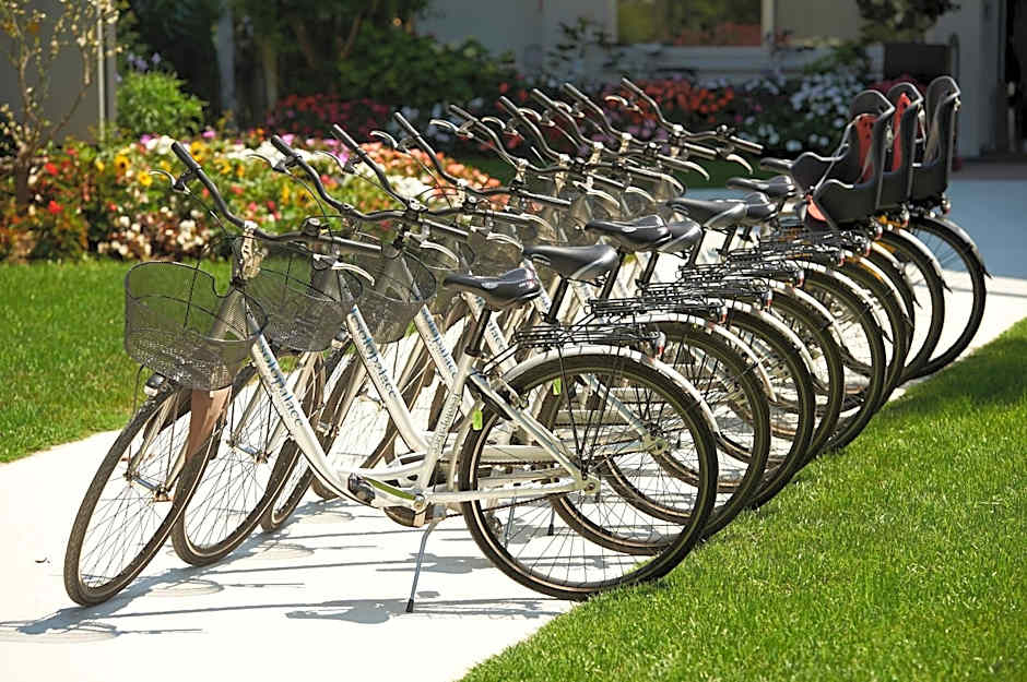 Jesolopalace Hotel & Aparthotel