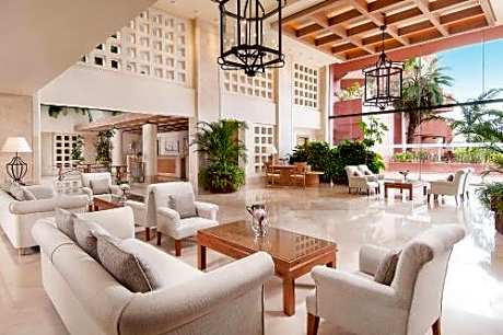 Sheraton La Caleta Resort & Spa