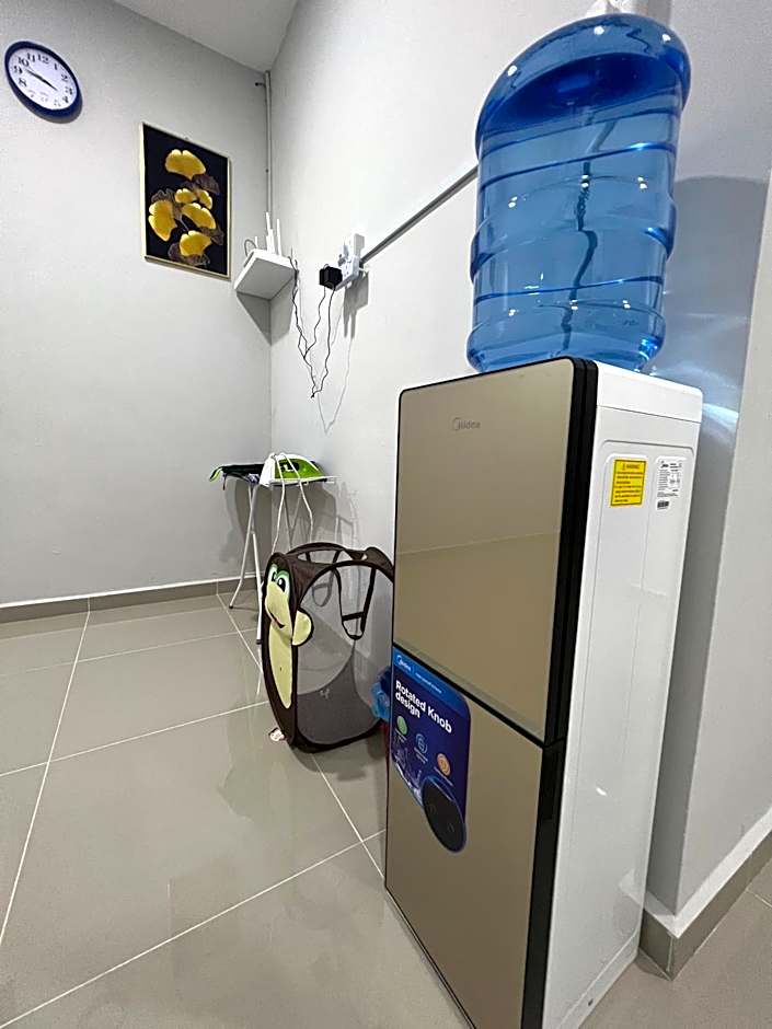 TAMU ROOMSTAY TOK MOLOR