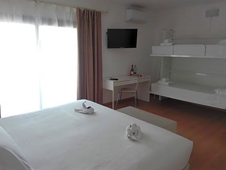 DOUBLE ROOM SIDE SEA VIEW WITH BALCONY