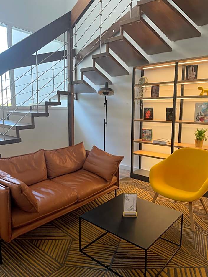 Kyriad Prestige Montpellier Ouest - Croix D'argent