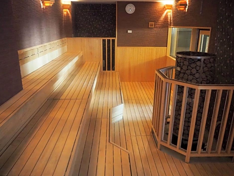 Kawaramachi Gion Onsen Golden Time Takamatsu (Male Only)