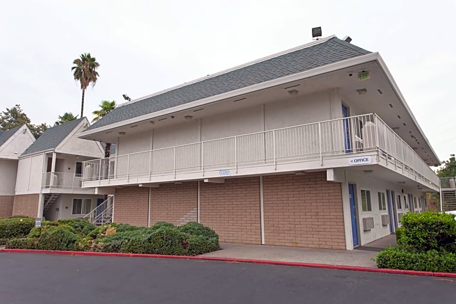 Motel 6-Sacramento, CA - Central