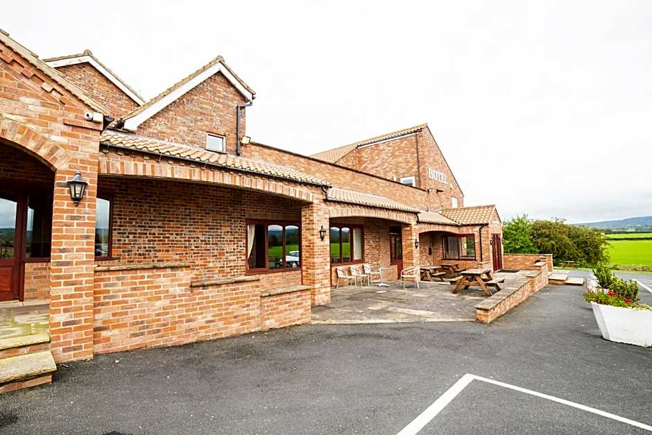 OYO White Horse Lodge Hotel, East Thirsk