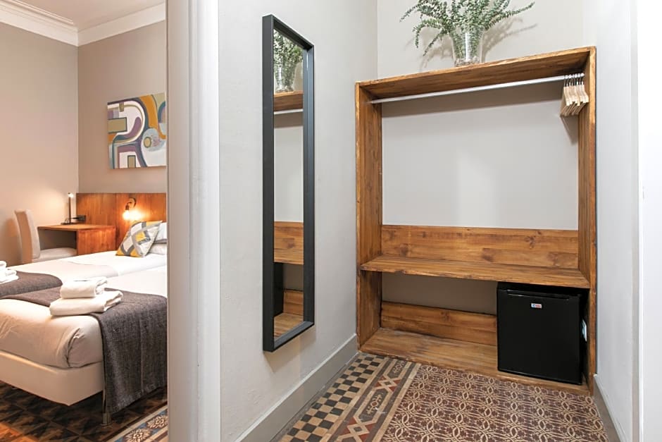 Jardinets Guest House