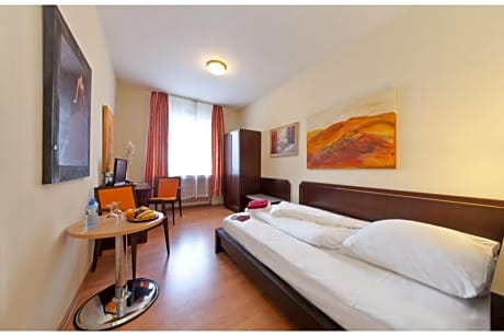 Queen Size Bed