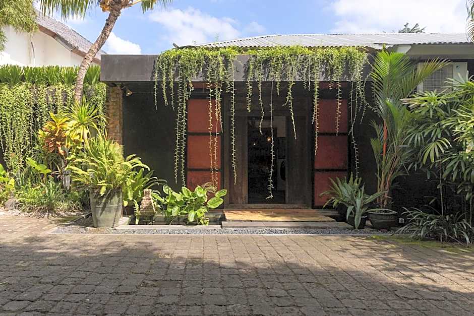 Villa Sajak – Kerobokan, CO