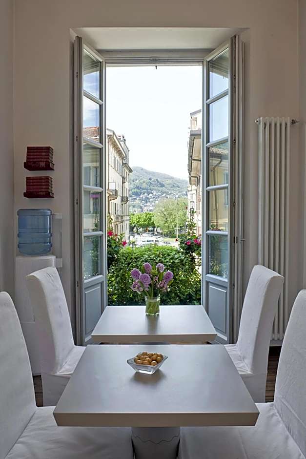 La Canarina Bed & Breakfast