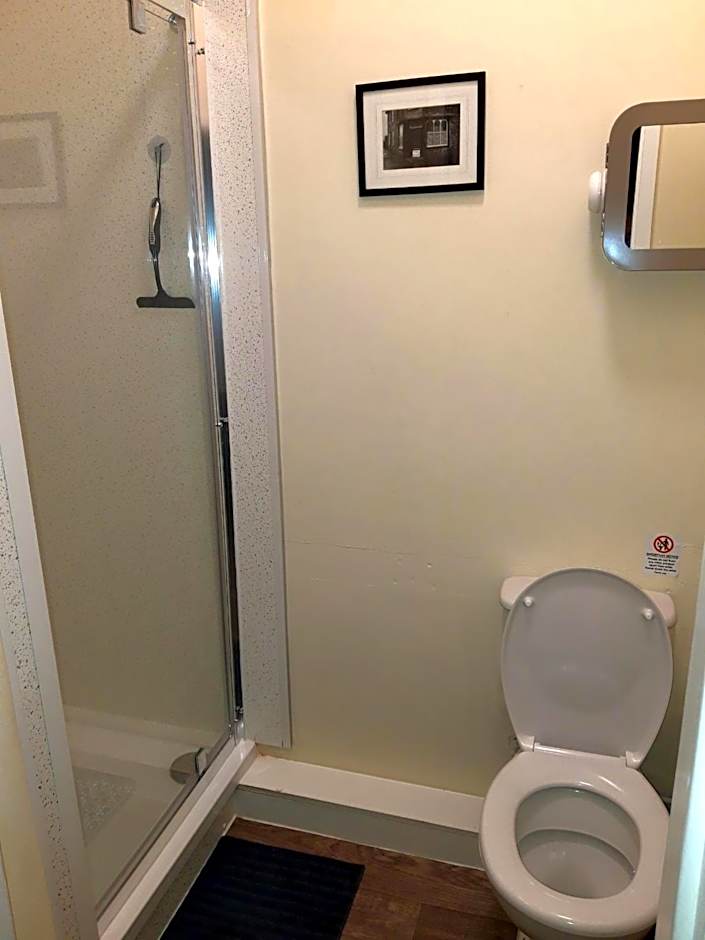 Hull Trinity Backpackers