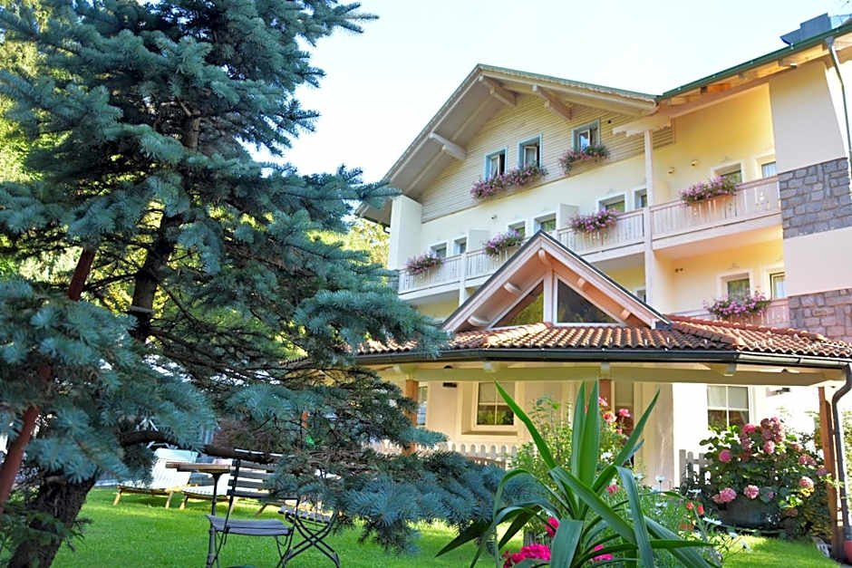 Hotel Pangrazzi - 3 stelle superior