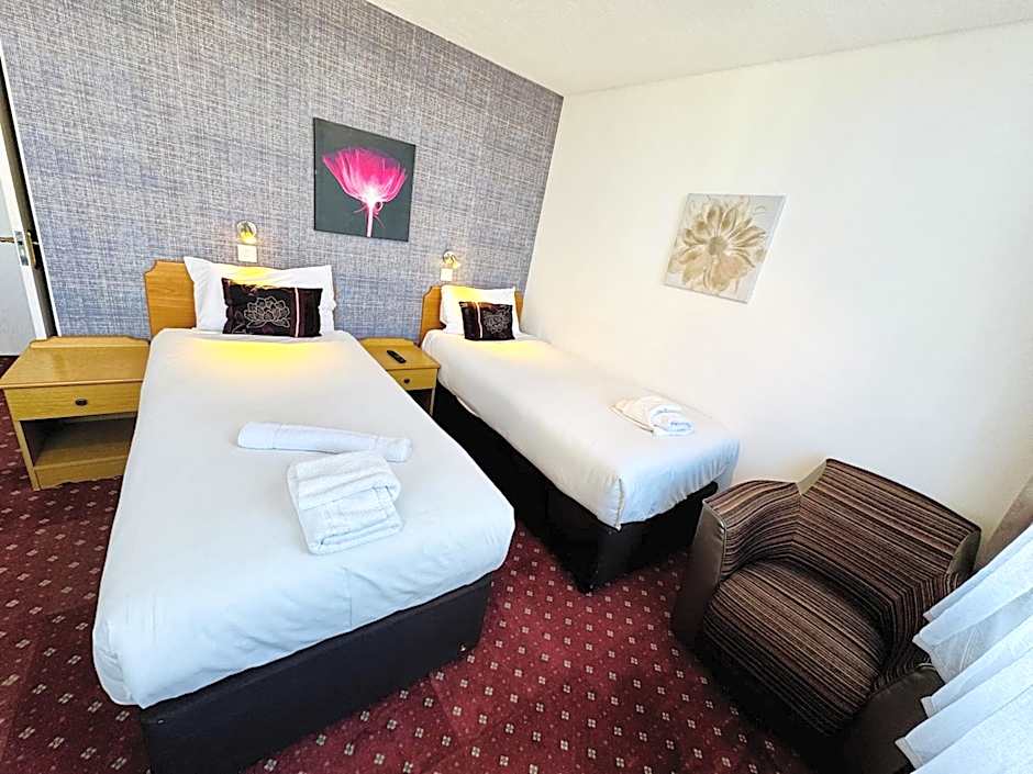 Carlton Court Hotel Eastbourne