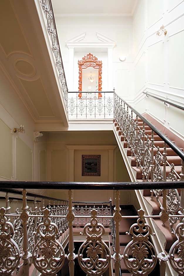 Pannonia Hotel