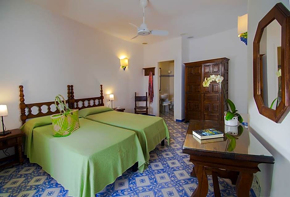 Semiramis Hotel De Charme & Pools