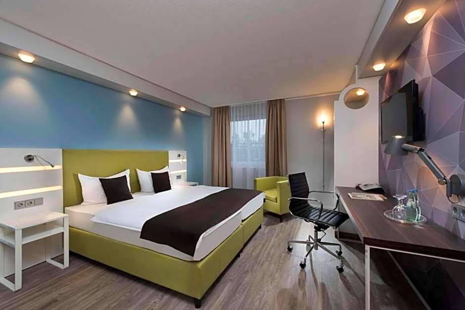 Peine Salzgitter Hotel by Belvilla