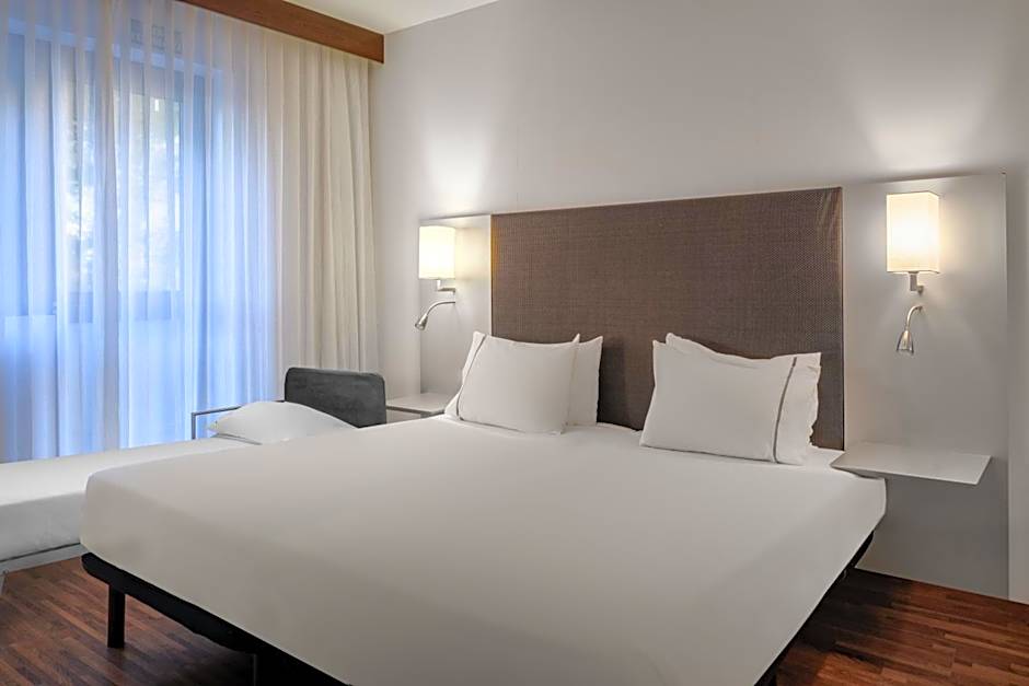 AC Hotel by Marriott Pisa