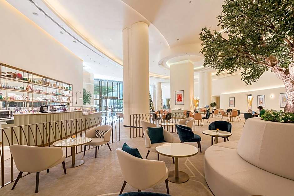 JW Marriott Hotel Marina
